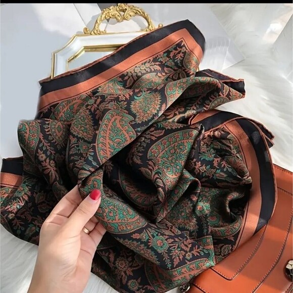 SILKY Brown paisley fashionista luxury scarf - Picture 2 of 5
